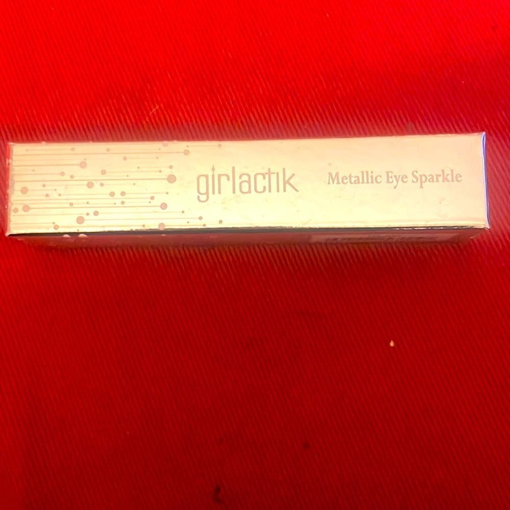 Girlactik Metallic Eye Sparkle in Glam